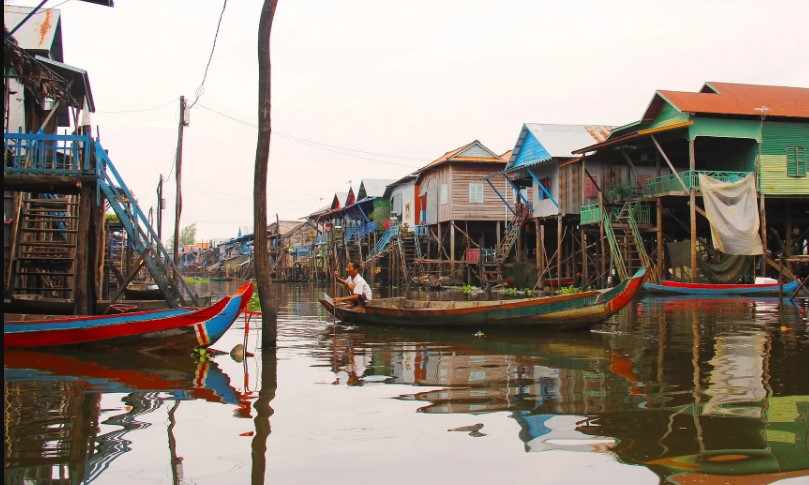 Il lago Tonle Sap và i villaggi galleggianti