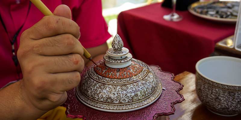 benjarong ceramics