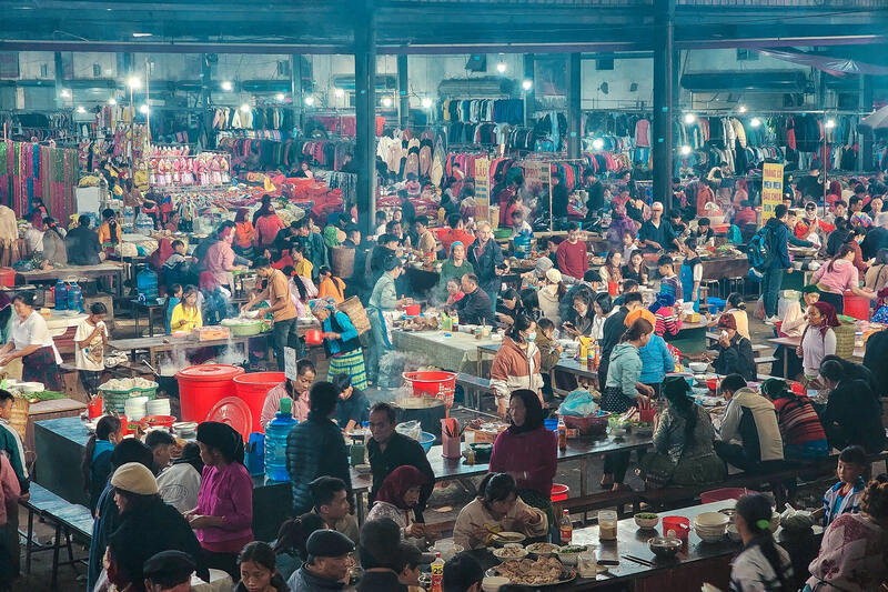 Scena mercato Meo Vac