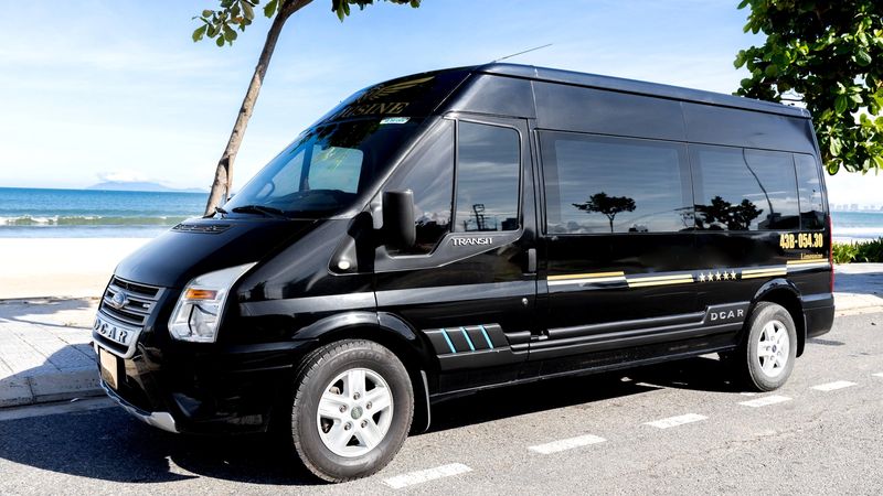Molte compagnie limousine effettuano questo viaggio a un prezzo leggermente più alto