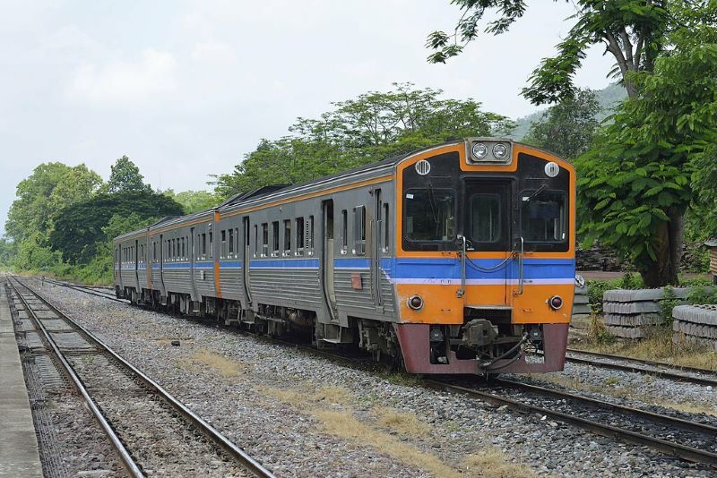 Il treno è un mezzo rapido e confortevole per attraversare il Laos