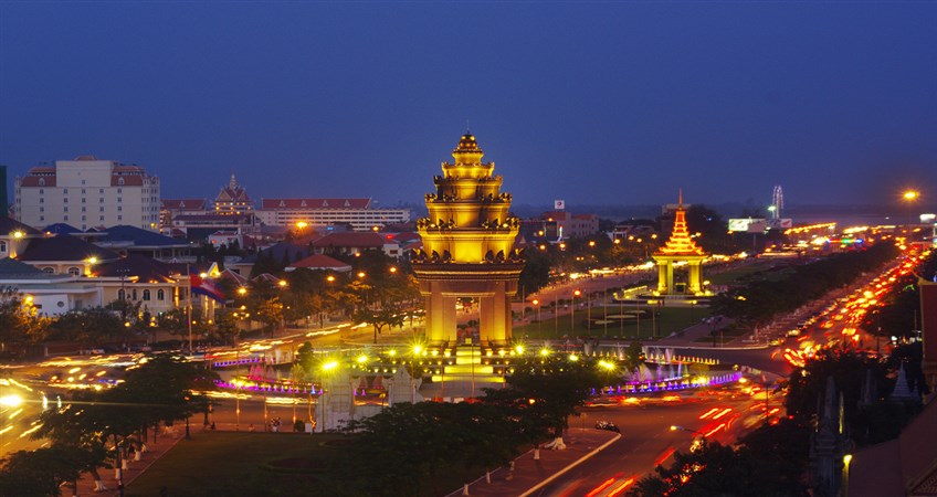 La vita notturna nella capitale cambogiana