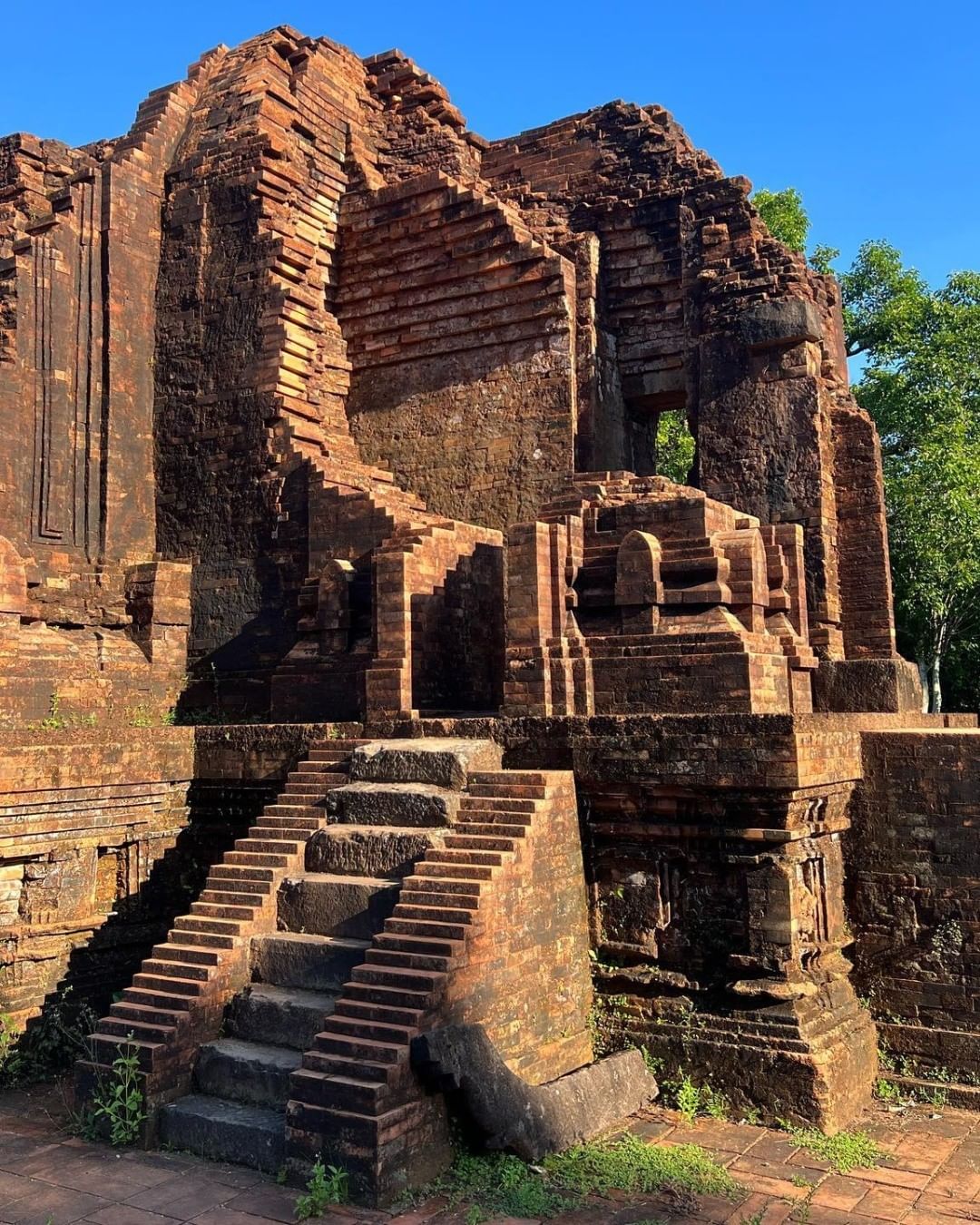 Il Santuario di My Son e le sue rovine