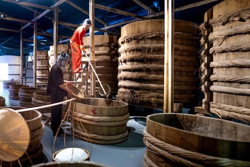 La preparazione del Nước Mắm di Phu Quoc - Foto: Nguyen Quang Vinh