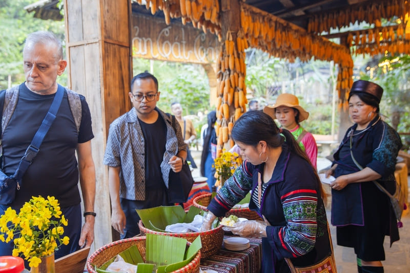 sapa restaurants