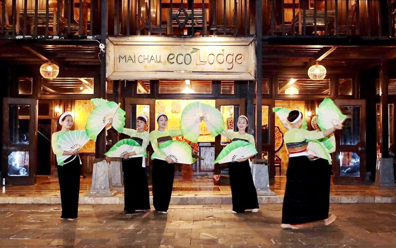 Uno spettacolo di danza folk