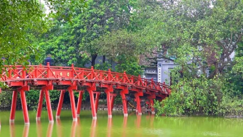 ponte rosso hanoi
