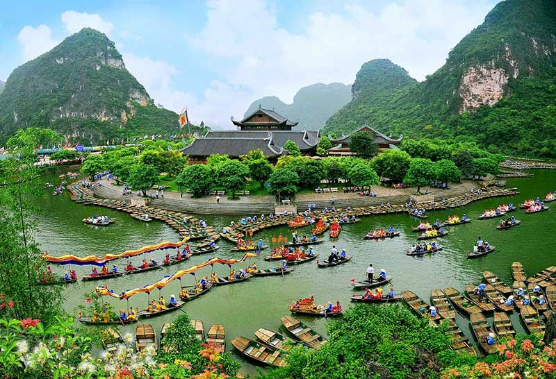 Il complesso di Trang An, dichiarato Patrimonio dell'Umanità dall'UNESCO nel 2014