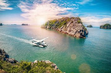 Baia di Ha Long in Idrovolante: UnEsperienza Straordinaria da Vivere