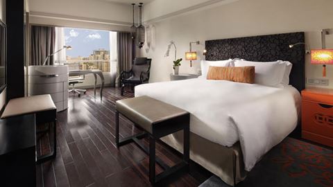 Sofitel Saigon Plaza Hotel