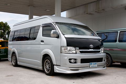 Minivan da 9 a 12 posti