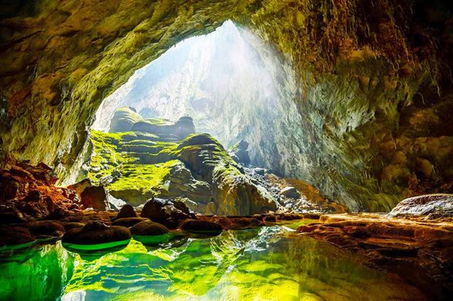 Phong Nha - Hue (200 Km ~ 4,5 Ore)