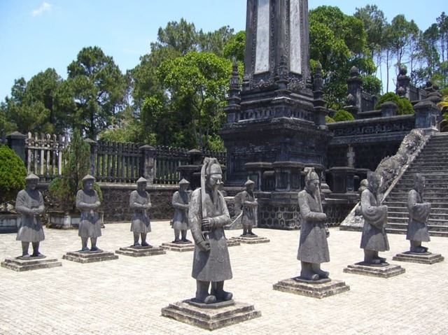 Hue - City tour  
