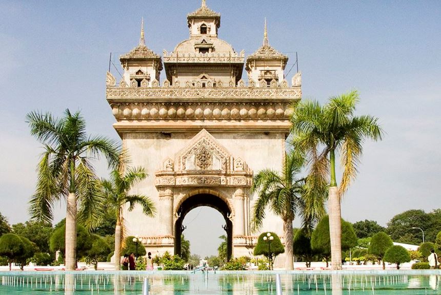 La cultura laotiana intrecciata in ogni visione