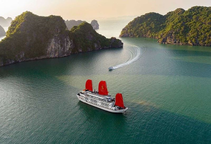 Il panorama mozzafiato della Baia di Ha Long